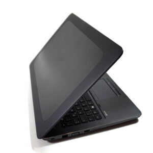 HP ZBook G3 Corei7 – 6700HQ – 16G Ram DDR4 – 256G SSD + 500HDD – AMD FirePro W5170M 2G من الجيل السادس - Image 3